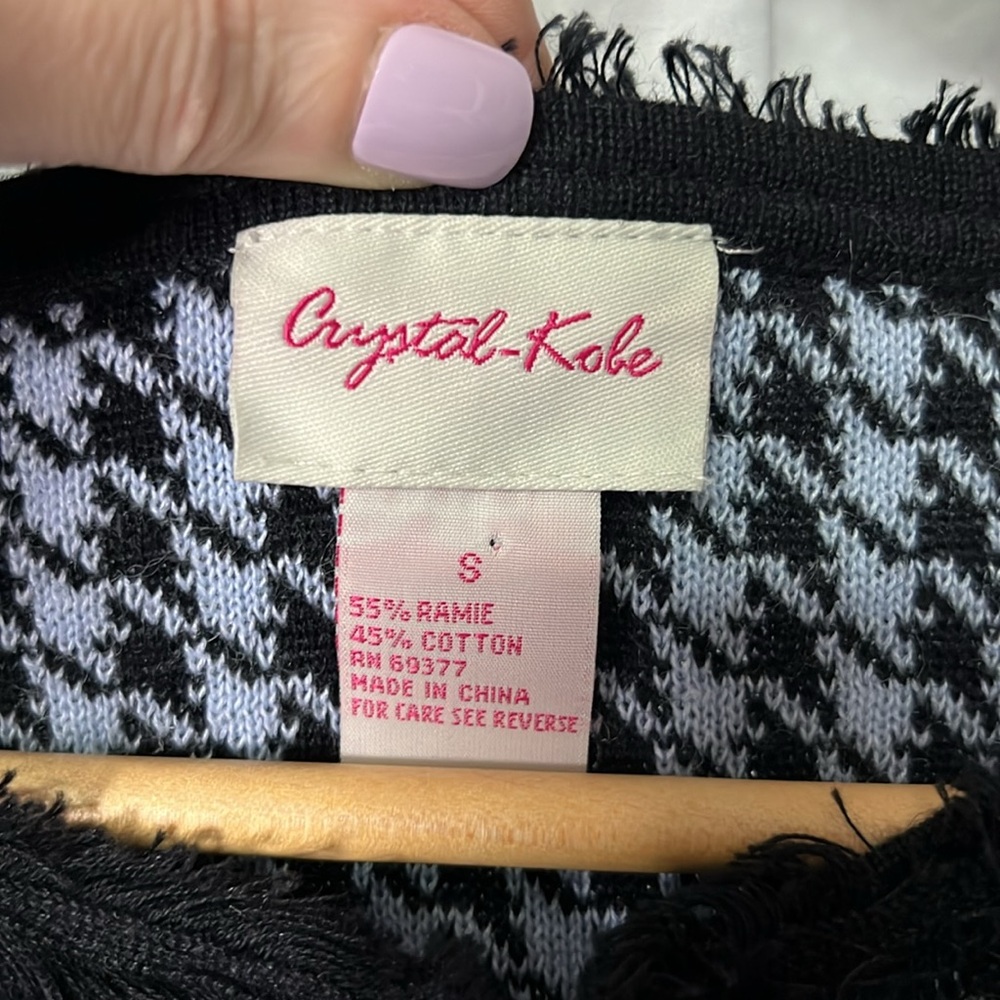 Crystal-Kobe Blue and Black Houndstooth Cardigan Sweater with Floral Pin Accent - Picture 9 of 11